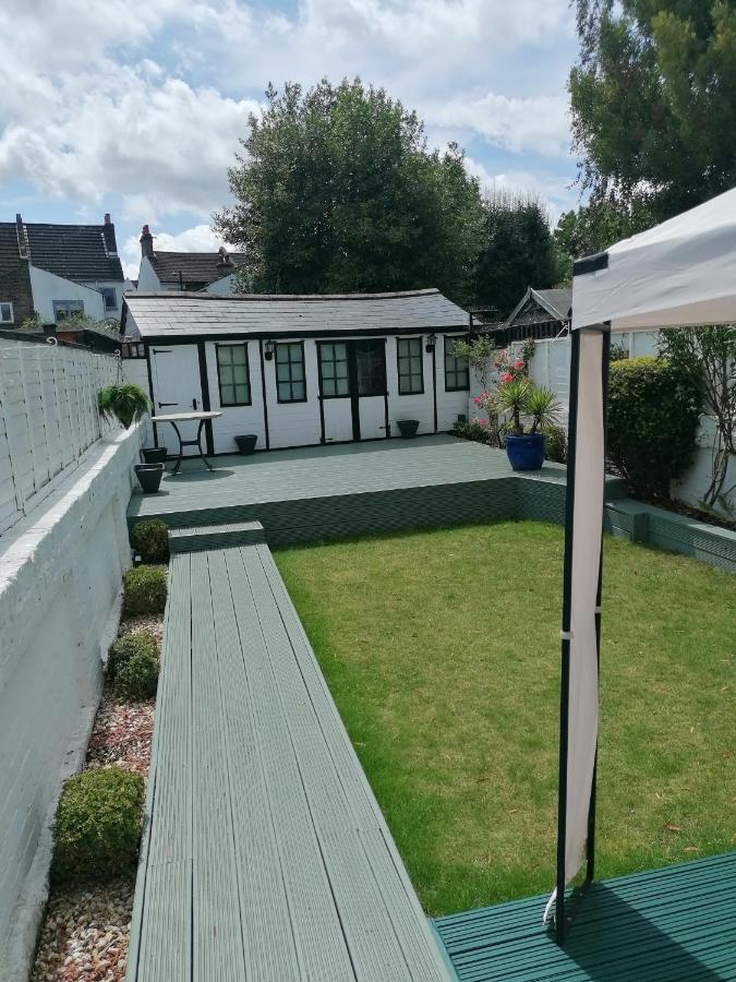 Fbs Homestay Norwood Extérieur photo